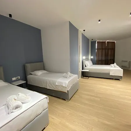 Hotel Capital Center 5*