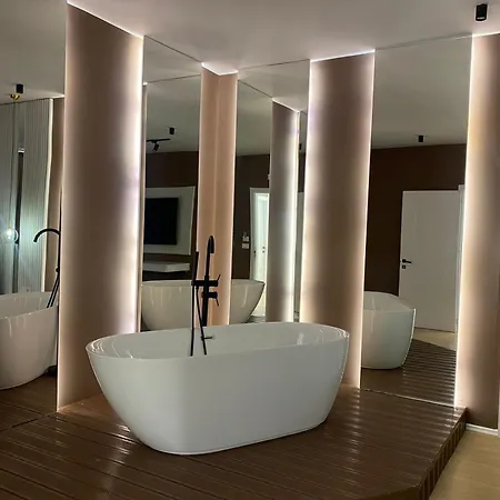 Capital Center 酒店 地拉那