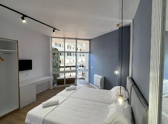 Hotel Capital Center