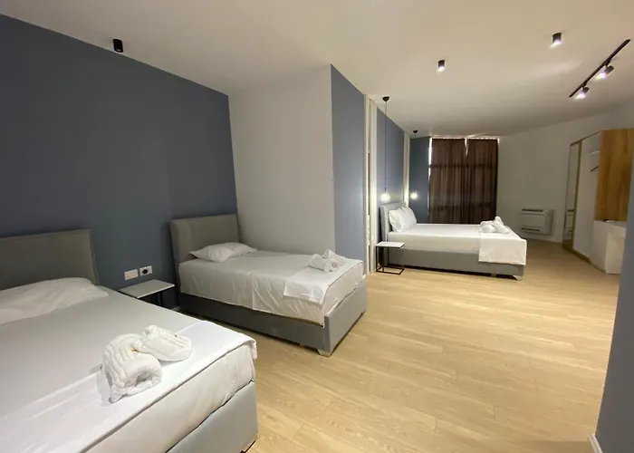 Hotel Capital Center 5*