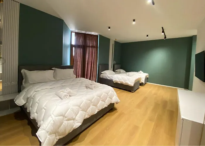 Capital Center Hotel 5*